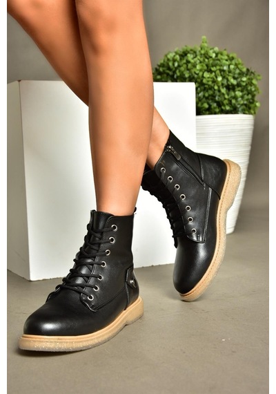 Fox Shoes R374821609 Siyah Alçak Tabanlı Klasik Kadın Bot Siyah