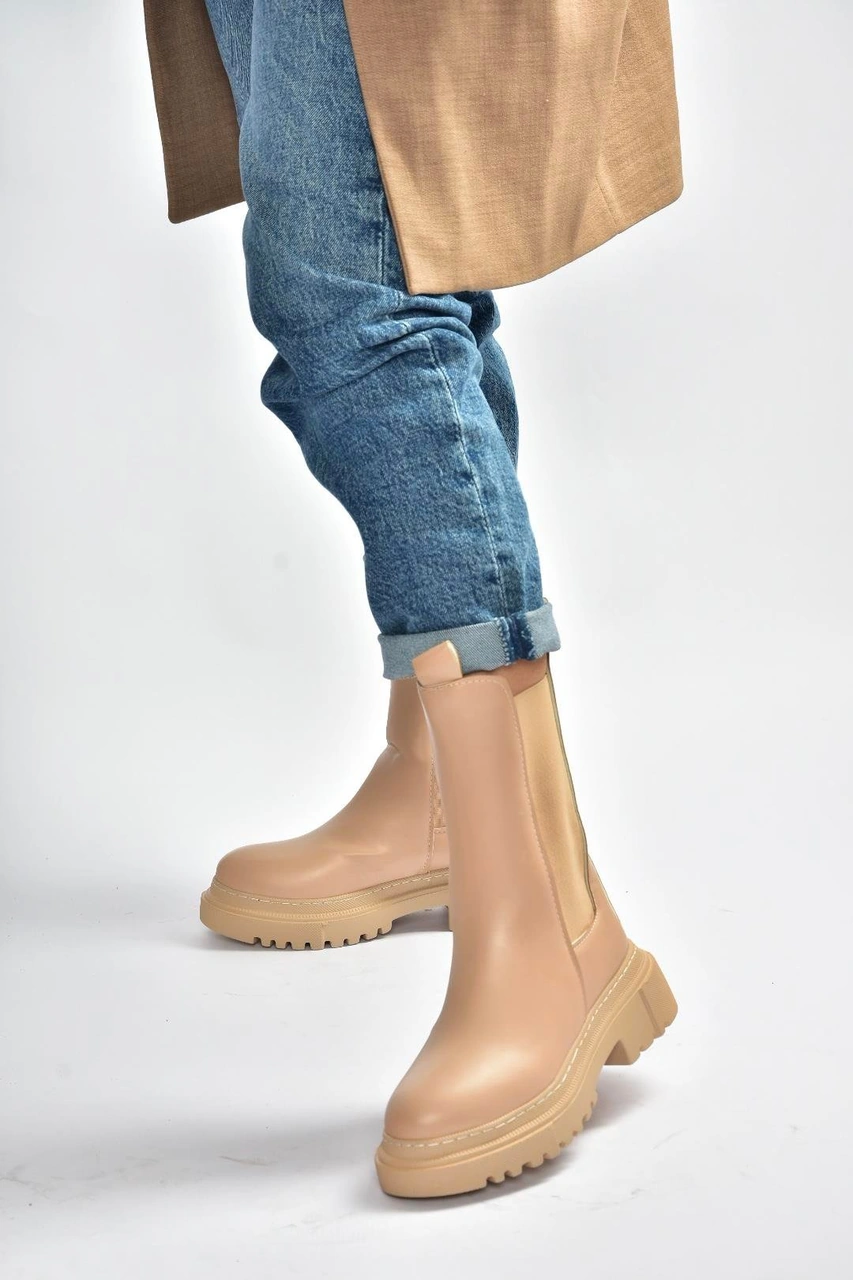 Fox Shoes V652549009 Ten Kalın Tabanlı Lastik Detaylı Kadın Bot Ten-Suni Deri