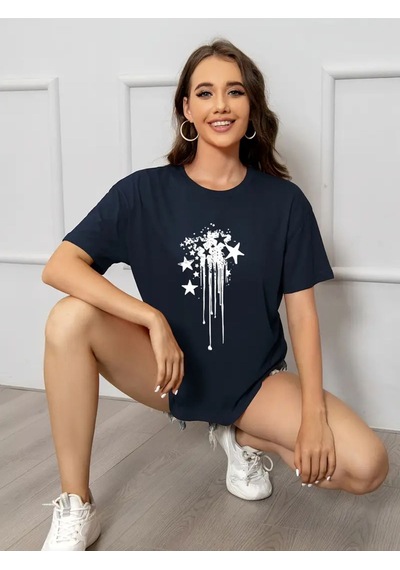 Kadın Lacivert Sanatsal Yıldız Ön Baskılı Oversize T-shirt Lacivert