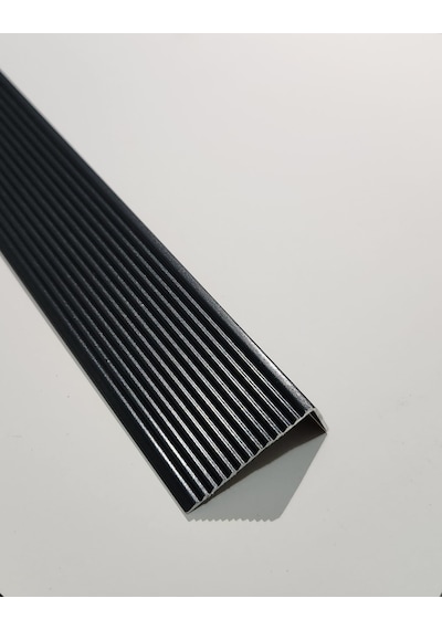 Antrasit L Model Metal Merdiven Basamak Profili Merdiven Çıtası Köşebent Bitim Profil 4cm 2cm 1,35m
