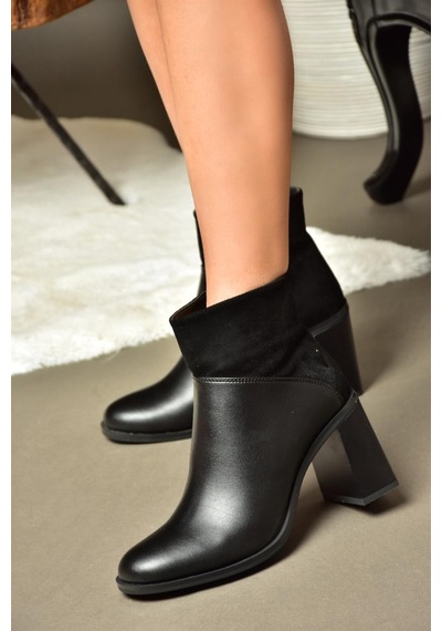 Fox Shoes R518101209 Siyah Kalın Topuklu Kadın Bot Siyah