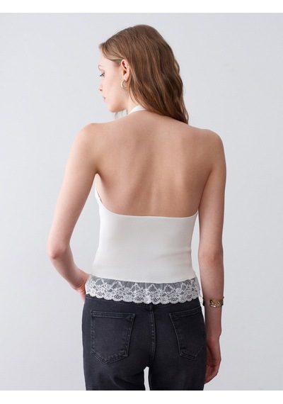 Dilvin 10868 Dantel Detaylı Halter Yaka Triko Bluz-beyaz