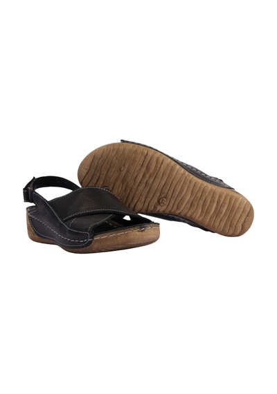 Napa Shoes Hakiki Deri Çapraz Bantlı Arkadan Ayarlı Rahat Taban Dolgu Topuk Kadın Sandalet Napa-311 Siyah Napa Shoes Hakiki Deri Çapraz Bantlı Arkadan Ayarlı Rahat Taban Dolgu Topuk Kadın Sandalet Napa-311 Siyah