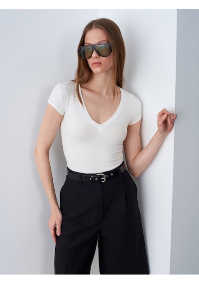 Dilvin 32799 V Yaka Top-ekru