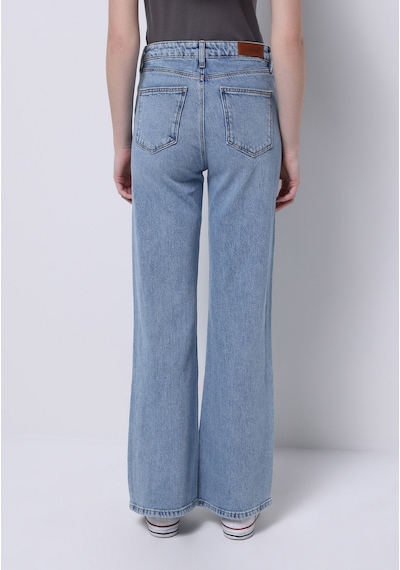 Colin's Colins Regular Fit Yüksel Bel Geniş Paça Kadın İndigo Jean Pantolon Cl1075025 Q1.v1 Dn44318 Denim Colin's Colins Regular Fit Yüksel Bel Geniş Paça Kadın İndigo Jean Pantolon Cl1075025 Q1.v1 Dn44318 Denim