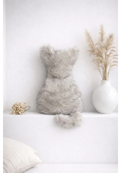 Açık Gri Kedi Figürlü Dekoratif Kırlent Tüylü Kumaş