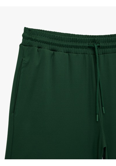 Koton Straight Fit Dokulu Cepli Beli Bağcıklı Spor Şort Yeşil 6sam40096nk