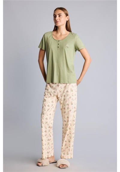 Defacto %100 Pamuk Regular Fit Kısa Kollu İşlemeli Üst Çiçekli Geniş Paça Alt 2li Pijama Takım I6408ax26aukh461 Haki-kh461