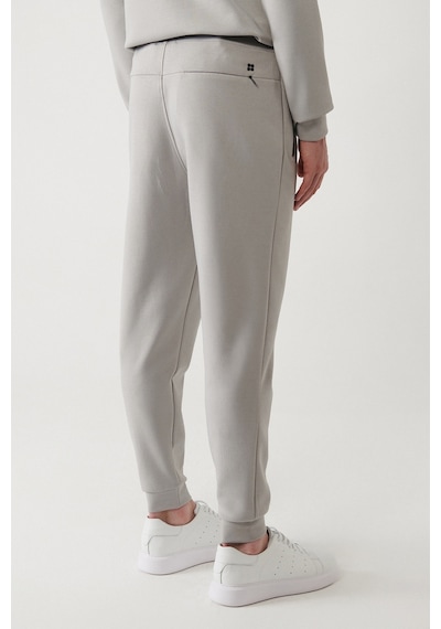 Avva Gri Eşofman Altı Esnek Yumuşak Doku İnterlok Kumaş Lastikli Paça Unisex Standart Fit Normal Kesim B003400 Gri Avva Gri Eşofman Altı Esnek Yumuşak Doku İnterlok Kumaş Lastikli Paça Unisex Standart Fit Normal Kesim B003400 Gri