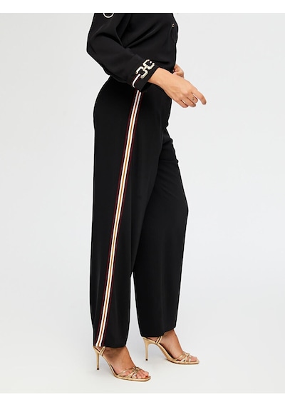 Faik Sönmez Yanları Şerit Detaylı Wıde Leg Fıt Pantolon W26pnt025 Uw26pnt02510 Siyah