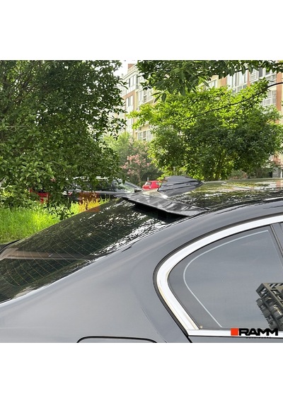 Bmw G30 Tavan Spoileri Parlak Karbon