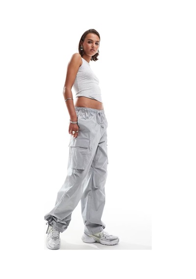 Nike Sportswear Oversized Cargo Dans Pant Kadın Oversize Kargo Cepli Dokuma Eşofman Altı Gri Gri