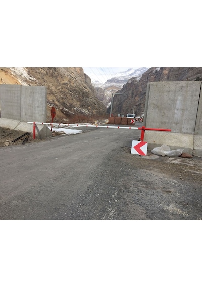 Santiye Ve Otopark Bariyeri Demir- Manuel Kumandalı Toplam 7Mt