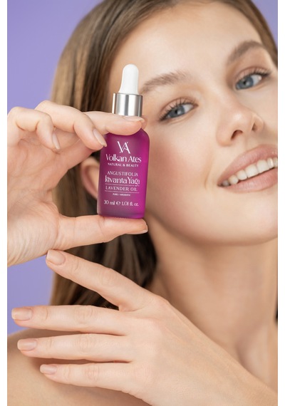 Volkan Ates Natural & Beauty Lavandula Angustifolia Saf Lavanta Yağı Cam Damlalıklı 30 Ml