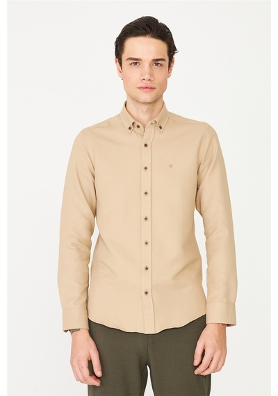 Krem Düğmeli Yaka Uzun Kollu Gömlek Slim Fit Camel
