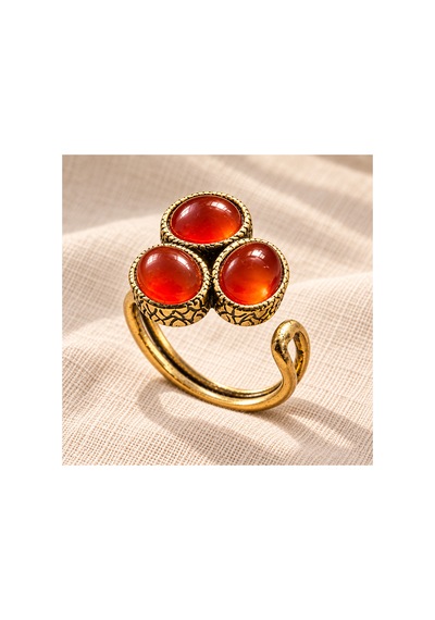 Esoo Jewelry Doğal Taş Detaylı 3 Taşlı Vintage Gold Ayarlanabilir Kadın Yüzük - Ateş Kırmızısı Kırmızı Esoo Jewelry Doğal Taş Detaylı 3 Taşlı Vintage Gold Ayarlanabilir Kadın Yüzük - Ateş Kırmızısı Kırmızı