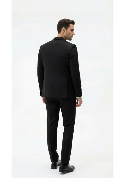 Erkek Slim Fit Takım Elbise Düz Dokulu Kırışmaya Dayanıklı Likralı Polyviskon Kumaş, Sivri Yaka, Tek Düğmeli, Çift Yır Siyah Erkek Slim Fit Takım Elbise Düz Dokulu Kırışmaya Dayanıklı Likralı Polyviskon Kumaş, Sivri Yaka, Tek Düğmeli, Çift Yır Siyah