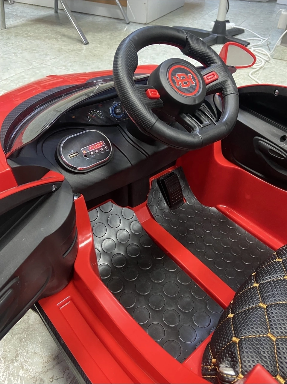 440 Bugo Drive Kırmızı