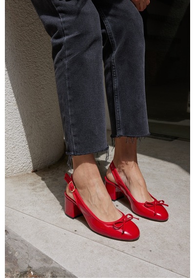 Dorado Kadın Nude Cilt Slingback Kalin Topuklu Ayakkabi Kırmızı