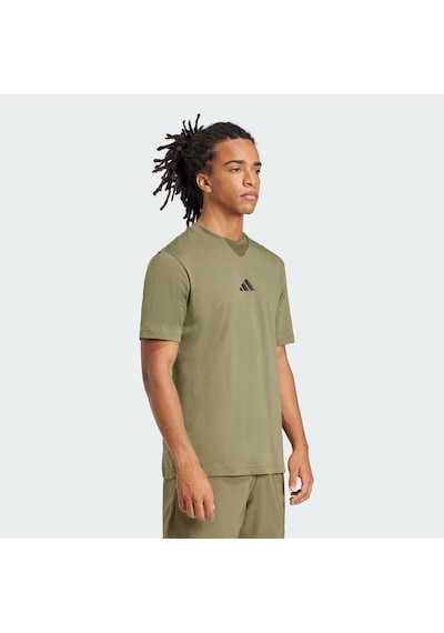 Adidas Essentials Small Logo Erkek Tişört C-adıjf1097e50a00 Yeşil