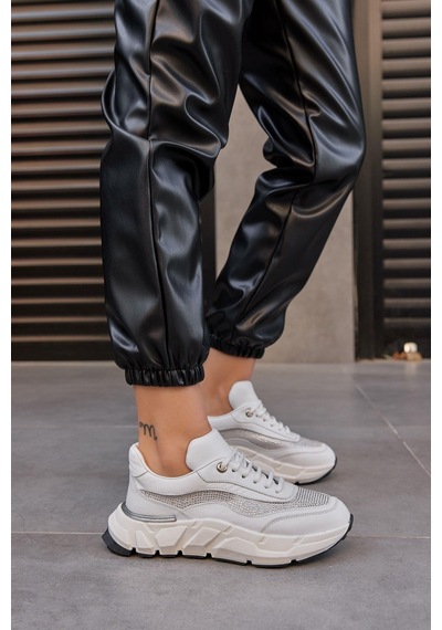 Hilary Beyaz Hakiki Deri Taşlı Kadın Sneaker-Beyaz