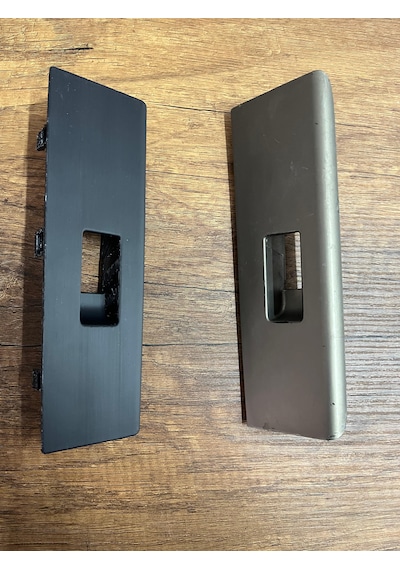 Nissan Navara 2006 - 14 Ön Sağ Cam Tuş Çerçevesi -
