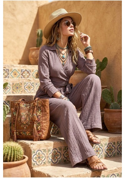 Fashion Cocktail Asimetrik Cepli Lastikli Pantolon Yan Bağlamalı Kollu Crop Yazlık Tatil Dokulu Gofre Kumaşlı Kadın Bohem Boho Takım Set Mürdüm Fashion Cocktail Asimetrik Cepli Lastikli Pantolon Yan Bağlamalı Kollu Crop Yazlık Tatil Dokulu Gofre Kumaşlı Kadın Bohem Boho Takım Set Mürdüm