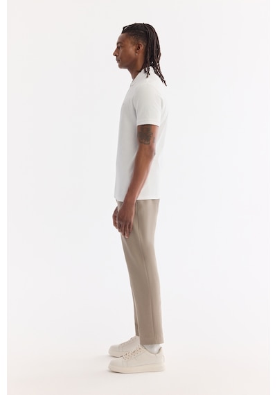 Avva Erkek Beyaz Kıvrılmaz Polo Yaka %100 Pamuk Basic Regular Fit T-shirt B001032