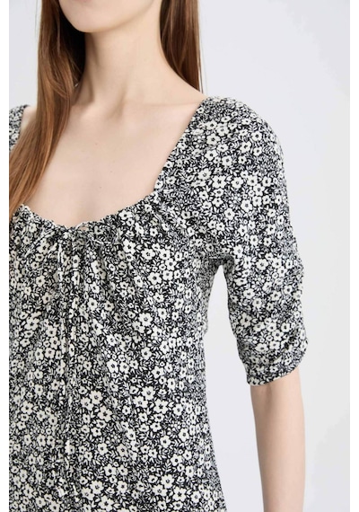 DeFacto Bodycon Vücudu Saran Kare Yaka Çiçek Desenli Bürümcük Yarım Kol Midi Elbise Z5262AZ25SPBK81