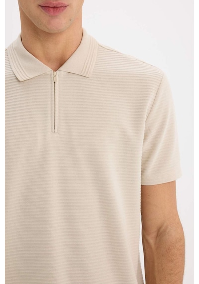 DeFacto Regular Fit Polo Yaka Fermuarlı Kısa Kollu Tişört E4233AX25SMBG737 DeFacto Regular Fit Polo Yaka Fermuarlı Kısa Kollu Tişört E4233AX25SMBG737