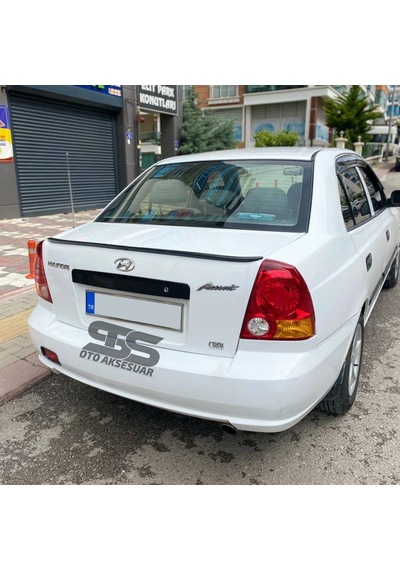 Hyundai Accent Admira Milenyum Bagaj Üstü Spoiler Piano Black Bagaj Üstü Spoyler