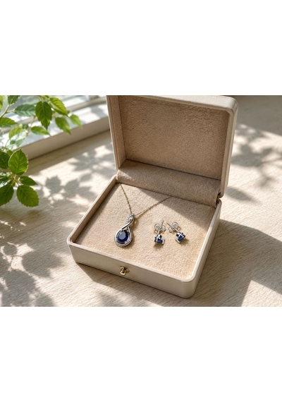 925 Ayar Su Damlası Pırlanta Model Safir Taşlı Gümüş Kolye Küpe Set Beyaz