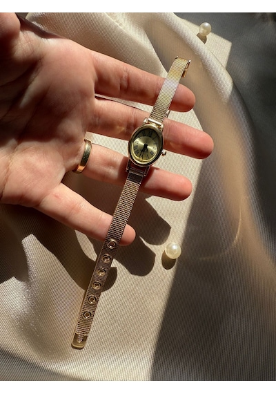 Retro Minimal Hasır Kordon Vintage Kadın Kol Saati Gold Altın