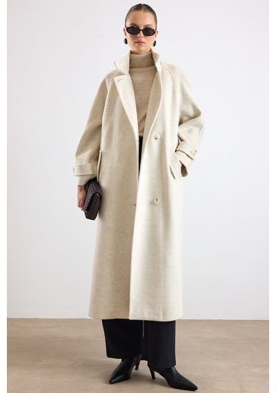 Olcay Dik Yaka Pat Detaylı Oversize Kaban Bej Melanj 3177