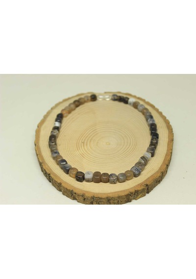 Akik Taşı Küp Şekilli Kolye 7-8mm Aralığı (Klipsli) (23810) Çok Renkli