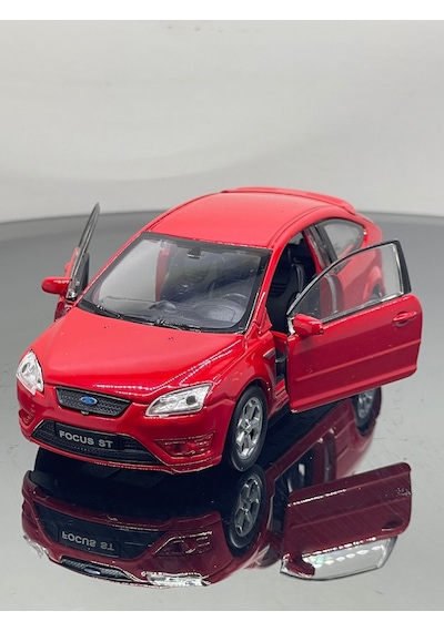 1.36 Ölçek Ford Focus Model Oyuncak Araba - Kırmızı