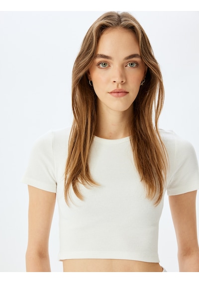 Koton Basic Kısa Kollu Bisiklet Yaka Slim Fit Crop Kaşkorse Tişört Ekru 5sal10049ık Ekru
