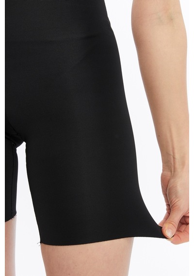 Norcia Sports Lazer Kesim Şort Korse Siyah - 628008529 Siyah - 628008529 Siyah