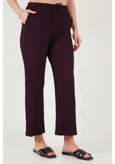 Lela Regular Fit V Yaka Yelek-pantolon Gofre Takım Bayan Takım 5866484 Bordo Lela Regular Fit V Yaka Yelek-pantolon Gofre Takım Bayan Takım 5866484 Bordo
