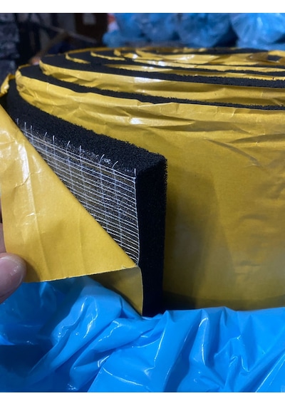 20 MM Düz Sünger Akustik Ses Yalıtımı Süngeri Yapışkanlı 100 x 500 CM