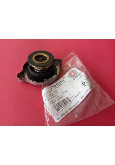 MERCEDES W123 W124 W126 W201 W210 W202 R129 RADYATÖR KAPAĞI