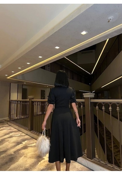 Defymoda Kadın Bisiklet Yaka Kısa Kol Lastik Detay Uzun Elbise Siyah