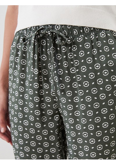 Lcw Comfort Yeşil Beli Lastikli Havuç Kesim Kadın Pantolon