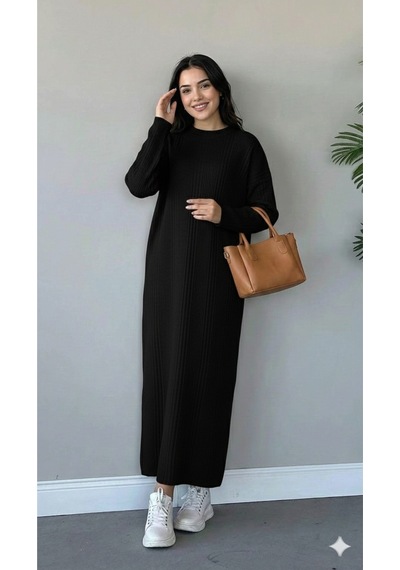 Sonbaharmoda Kadın Uzun Triko Elbise %100 Akrilik Bisiklet Yaka Rahat Ve Şık Kışlık Model Siyah Sonbaharmoda Kadın Uzun Triko Elbise %100 Akrilik Bisiklet Yaka Rahat Ve Şık Kışlık Model Siyah