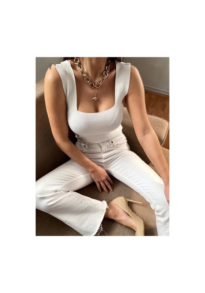 Pazarız Beyaz Kare Yaka Atlet Triko Bluz Crop S / M / L Beden Uyumlu Beyaz