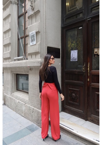 Kechi Woman Linda Twill Kumaş Kemer Detay Pantolon Kırmızı