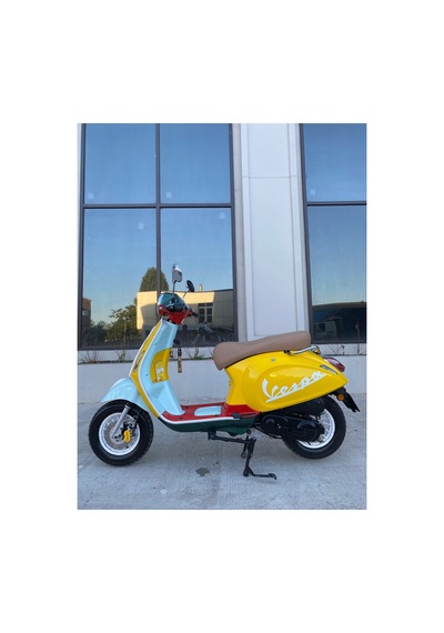 Simpson Bard Motorsiklet Araba Kelebek Cam Sticker