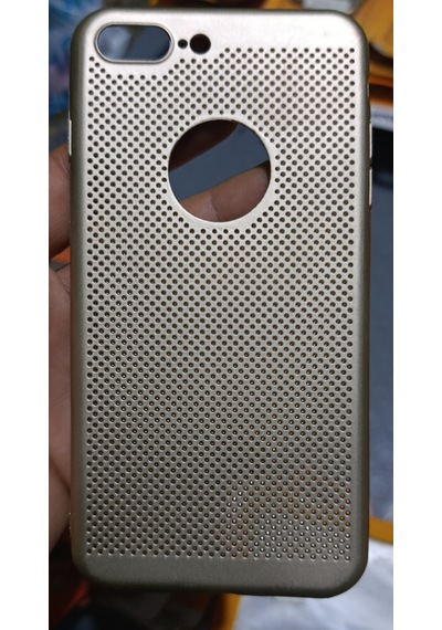 Apple Uyumlu iPhone 7 Plus/ 8 Plus Delikli Silikon Kılıf Gold