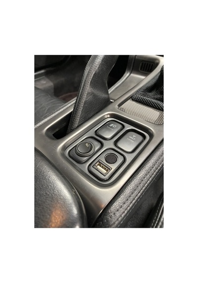 Honda/acura Nsx İçin Usb Ve Mikrofon Yuvası Boş Anahtar Kapağı Grom Bt3 Birimi İçin