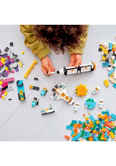 LEGO® Classic 11022 Uzay Görevi 1700 Parça
